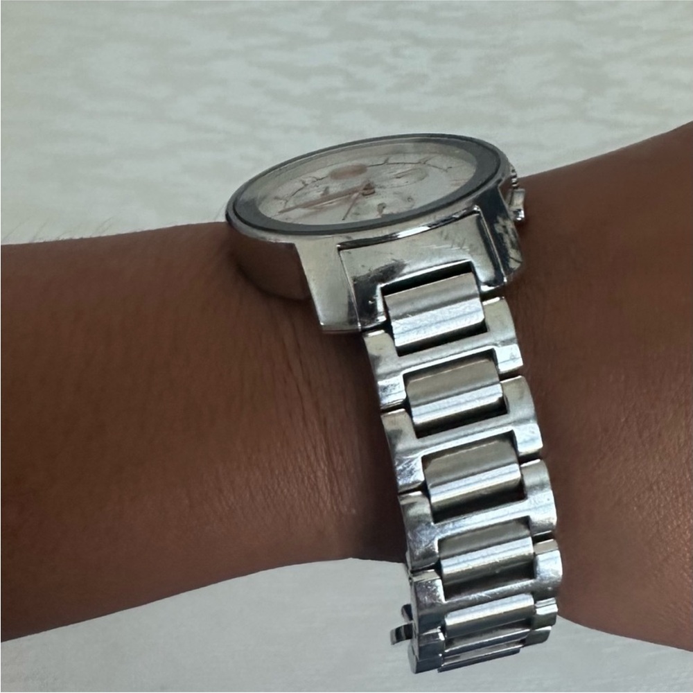 Movado Unisex Watch - Picture 3 of 3